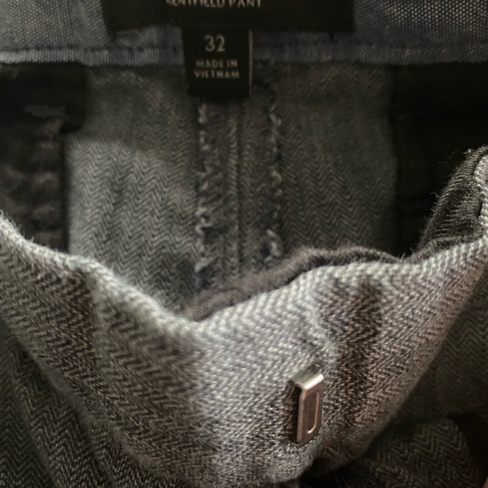 Banana Republic Kentfield Pant Men Chino 32 100% Cotton Grey Quiet Luxury Preppy - Picture 2 of 5